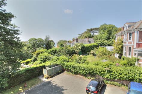 Property For Sale On Hunsdon Road Torquay Yopa