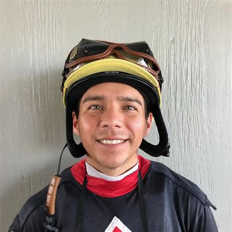 MORALES BREAKS WRIST, BUT PROGNOSIS IS BETTER THAN HE EXPECTED | Tampa