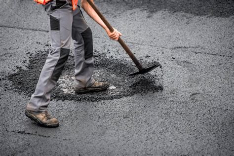 Comment est réalisée la pose du macadam MLK Sarl