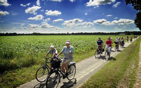 Videos Geschiedenis Van Drentse Fiets4daagse Dagblad Van Het Noorden