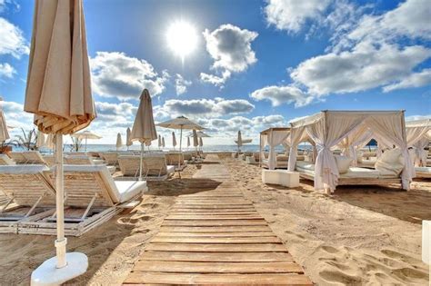 The 10 Best Ibiza Hotels On The Beach | Ibiza beach hotel, Beach hotels ...