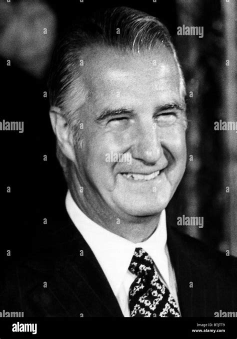 Vice president spiro agnew hi-res stock photography and images - Alamy