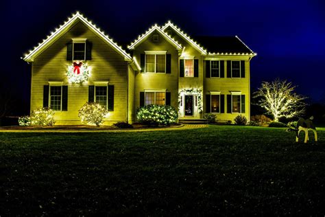 Christmas Lights Installer Near Me - Revive Holiday Lighting