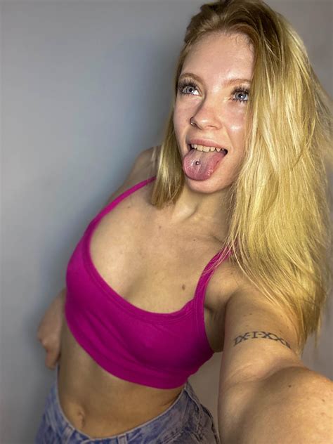 Feeling Extra Pretty With My Blonde Hair R Sexyhair