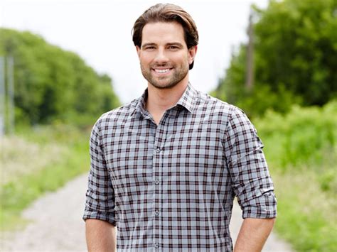 Scott McGillivray: Bio, Net Worth, Wife Sabrina Mcgilivray - Celeb Tattler