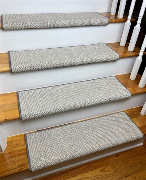 RiverDriveDesigns True Bullnose Carpet Stair Treads