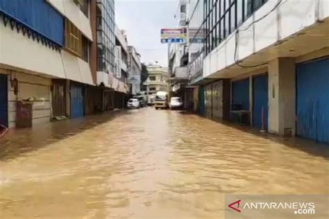 Seven Provinces Placed On Alert Status Over Torrential Rainfall Bmkg