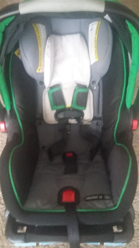 Graco Snugride Click Connect 40 Infant Car Seat Review The Car Crash