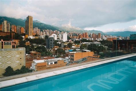 Dónde Alojarse En Medellín Mejores Zonas Y Hoteles Katt Travel