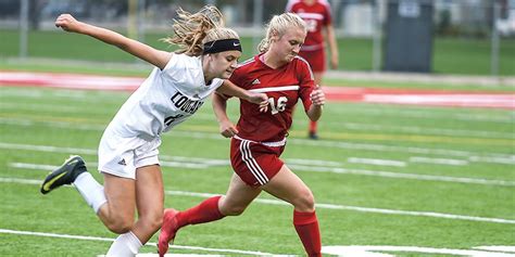 Packer Girls Drop Opener To Mankato East Austin Daily Herald Austin