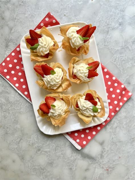 Cestini Di Pasta Fillo Con Fragole E Crema Golosa Tempo Di Cottura