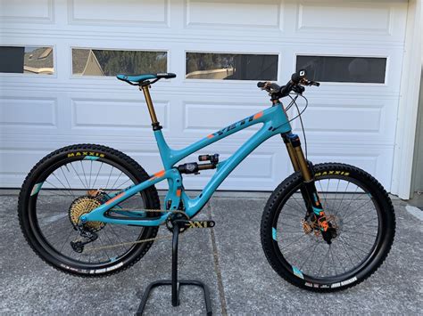 2019 Yeti SB6 TURQ True Dream Build LIKE NEW For Sale