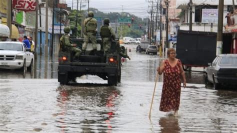 Evac An A Familias Por Inundaciones Tras Fuertes Lluvias En Tabasco