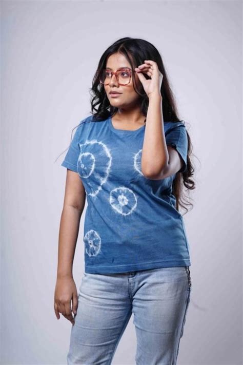 Natural Indigo And Hand Dye Tshirt Bandhni TheCoup