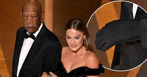 Morgan Freeman Spotted Wearing A Glove On His Left Hand At Oscarsthe