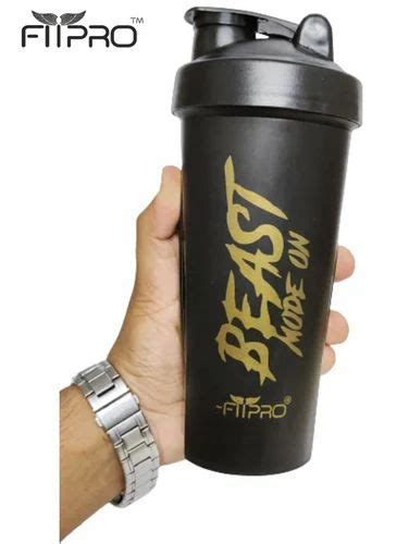 Black Flip Top Cap Gym Plastic Shaker Bottle Use For Storage Protein