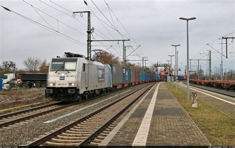 ČD Cargo a s Prag CZ mit der Alpha Trains Vectron 193 585 NVR