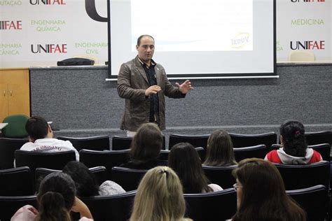 UNIFAE RECEBE WORKSHOP DE PERÍCIA JUDICIAL PARA FISIOTERAPEUTAS