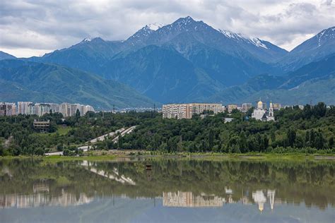Озеро Сайран в Алма-Ате – локация для фото