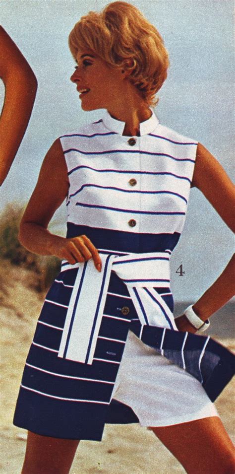 Spiegel Ss White Blue Stripe Jsbuttons Flickr