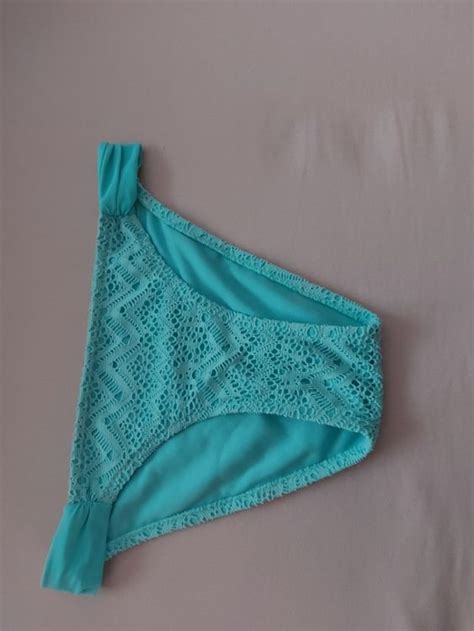 bas de bikini en 34 Gebraucht in VUADENS für CHF 1 mit Lieferung auf Ricardo kaufen