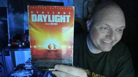 Daylight Édition Collector limitée ESC VHS Box Blu Ray DVD Goodies