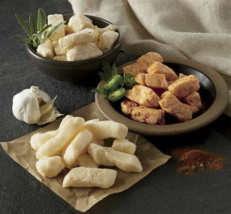 Curd Is the Word: Why Everyone Loves Cheese Curds