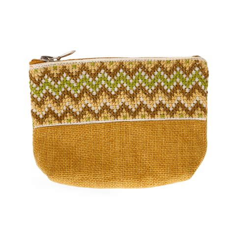 Coin Purse With Zigzag Embroidery