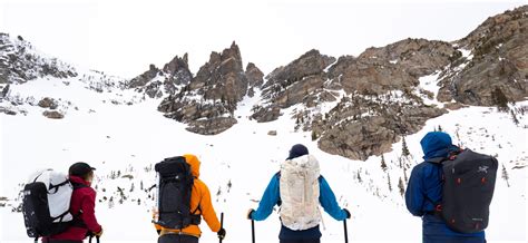 Backcountry Skiing and Splitboard with The Mountain Guides Colorado