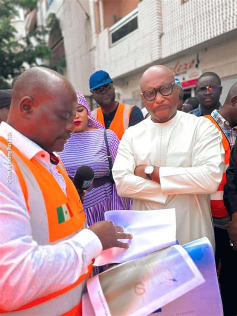 Barthelemy Dias visite le chantier de réhabilitation de la voirie