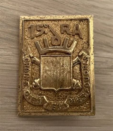 INSIGNE DU 15E Régiment d Artillerie G2329 DRAGO PARIS EUR 5 00