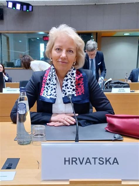 Ministarstvo Vanjskih I Europskih Poslova Rh Državna Tajnica Za