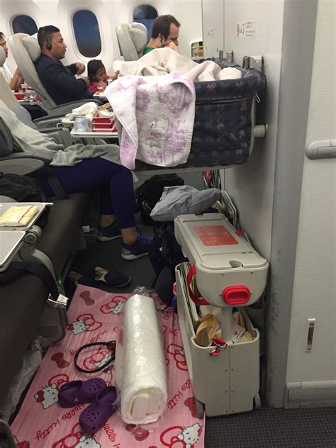 China Eastern 26 People Injured During Heavy Turbulence On Paris