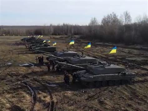 How Leopard Tanks Could Give Ukraine A Battlefield Edge Over Russia