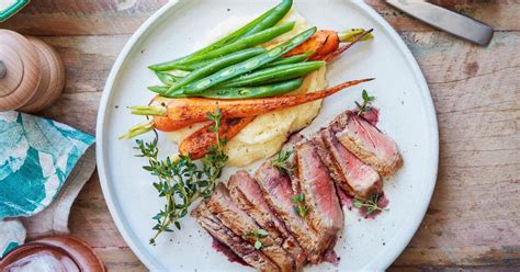 Curtis Stone S Pan Seared Porterhouse Steaks With Red Wine Sauce Recipe Australia S Best Recipes