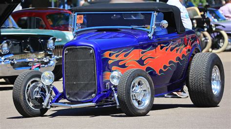 Traditional Hot Rod Flames: Details + Photo Gallery from Back to the ’50s 32 Ford Roadster, Back ...