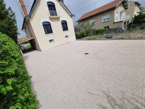 Création Allée de garage en Gravistar et Pavé la couture Loire