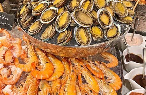 Enjoy Seafood At Caravelle Saigon The Saigon Times