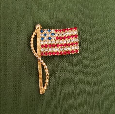 American Flag Pin Vintage Rhinestone American Flag Gem