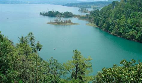 ¿Diversión y relajación? El Lago de Zirahuén los tiene | Descubre México