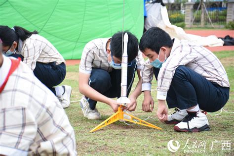 中国航天日：学生制作模型火箭，放飞航天梦广西文旅中国网