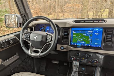 2023 Ford Bronco: 148 Interior Photos | U.S. News