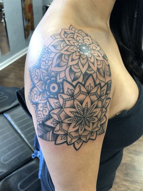 Shoulder Tattoo Tattoos Shoulder Tattoo Mandala Tattoo