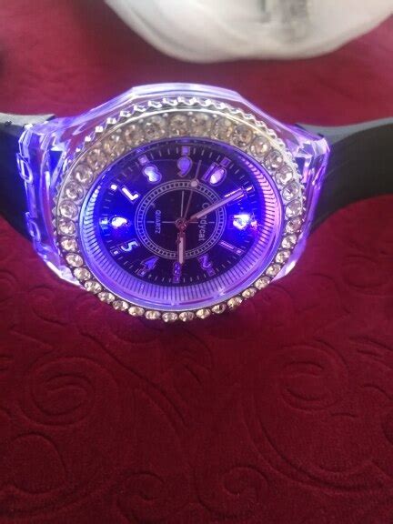 Led Flash Luminous Watch Personality Trends Students Lovers Jellies