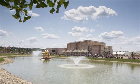 BAPS Shri Swaminarayan Mandir NJ - a Majestic Spiritual Haven