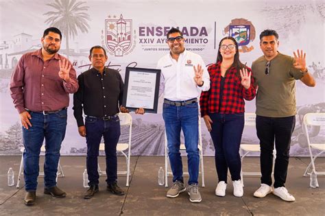 Inaugura Armando Ayala Obra De 1 2 Mdp En Escuela De Punta Colonet