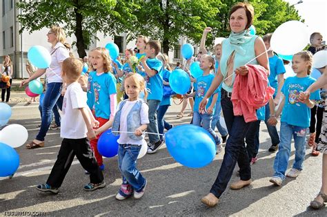 Jelgavas pilsētas svētku gājiens 2013