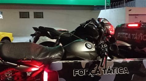 Homem Tenta Fugir Ao Avistar Viatura E é Preso Com Duas Motos Roubadas