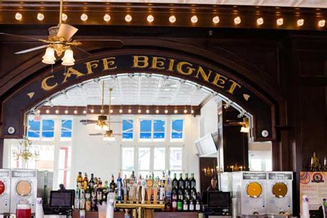 Cafe Beignet Bourbon Street | New Orleans, LA | New Orleans Restaurants ...