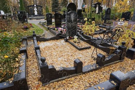 Виды оградок на кладбище Фото #183015 | Эскиз ограды на кладбище, фото ...